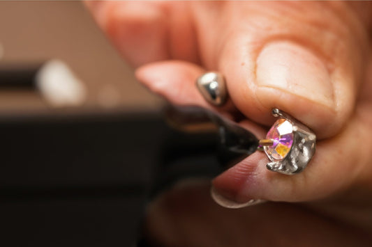 Moissanite Rhuvy™ Passa no Teste de Diamante?