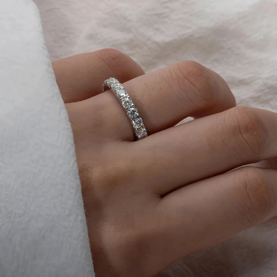 Aliança Brilho da Nobreza com Cristal de Moissanite