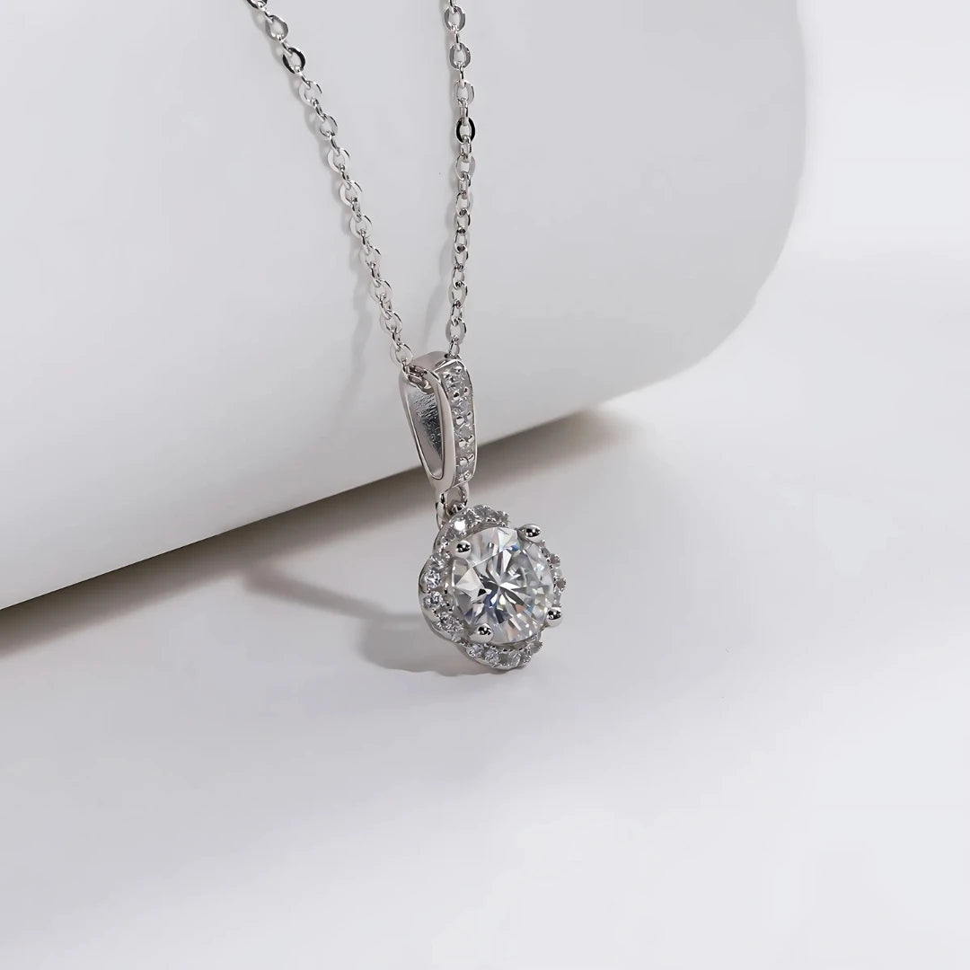 Colar Encantus em Cristal de Moissanite