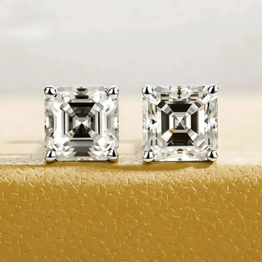 Brinco Raio de Esperança em Cristal de Moissanite