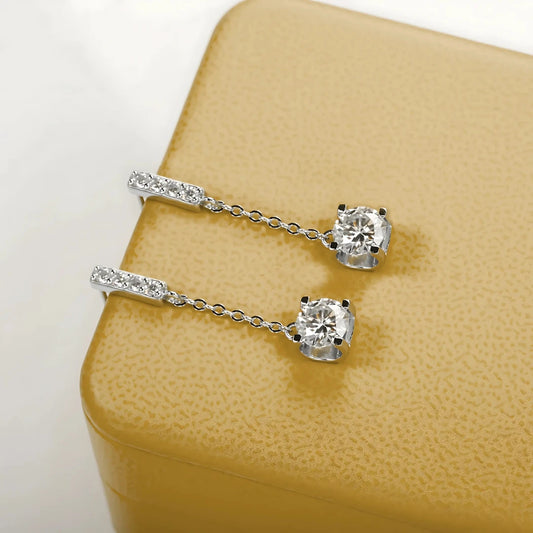 Brinco Luar da Vida em Cristal de Moissanite