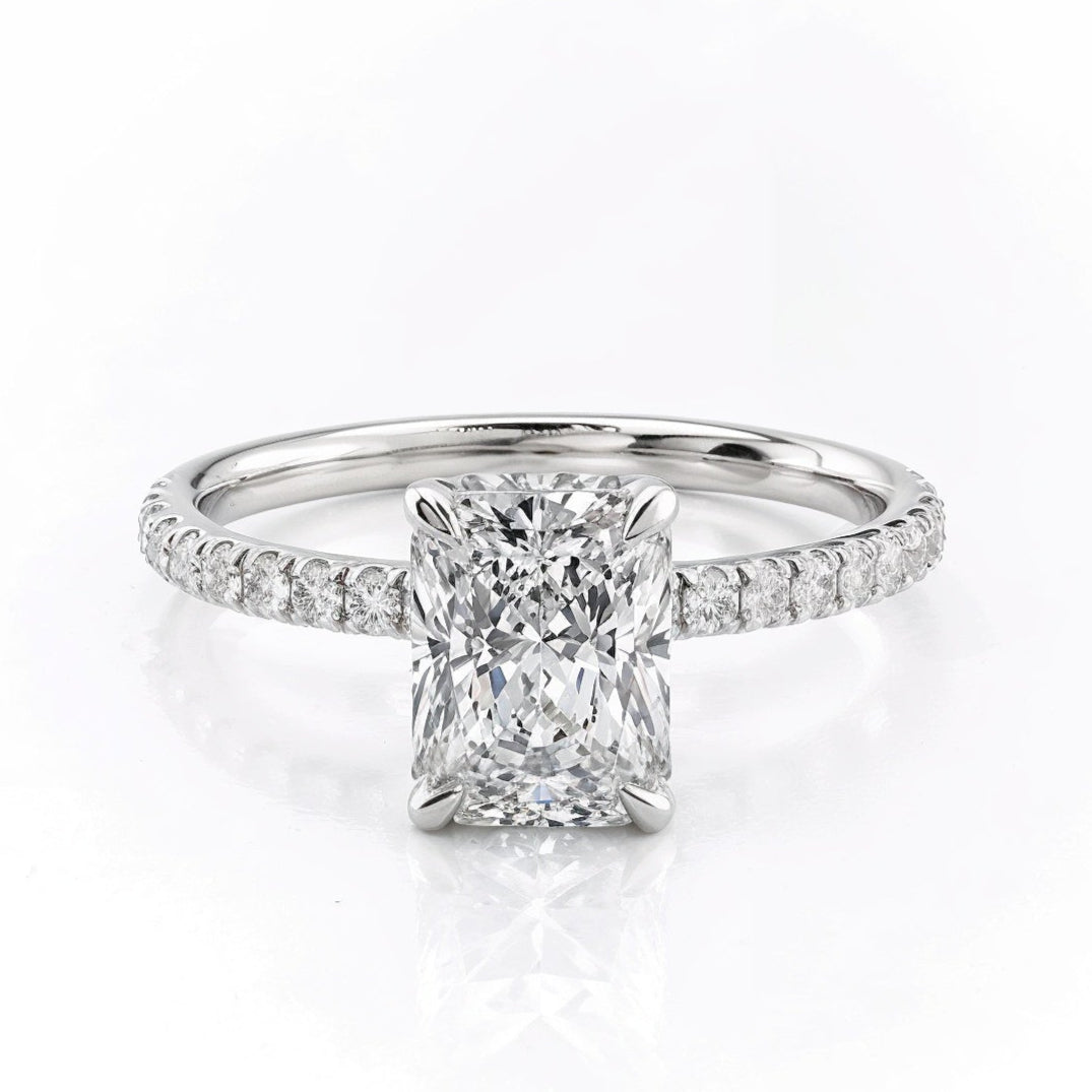 Anel Esmeralda Radiante com Cristal de Moissanite