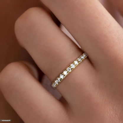 Meia Aliança Linha do Destino em Moissanite