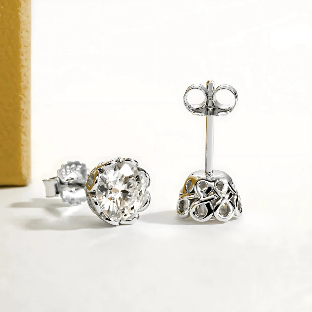 Brinco Floral em Cristal de Moissanite