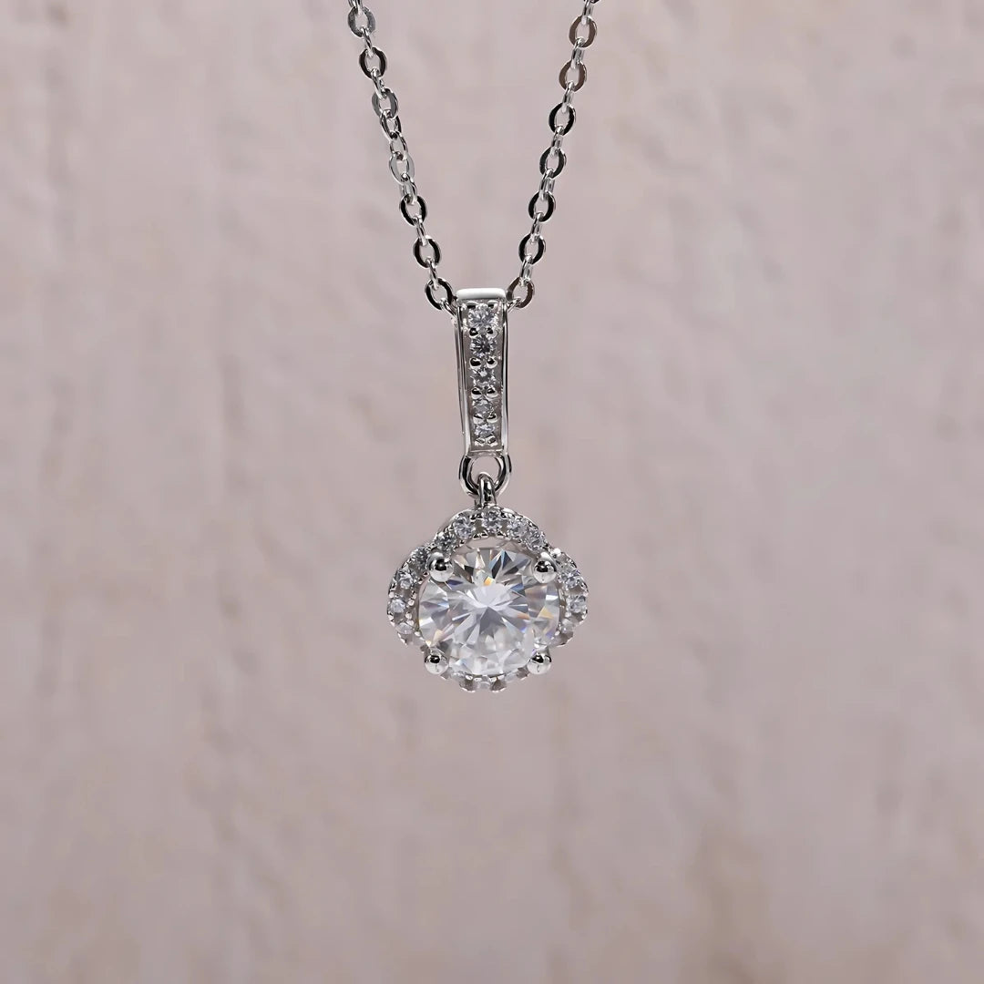 Colar Encantus em Cristal de Moissanite