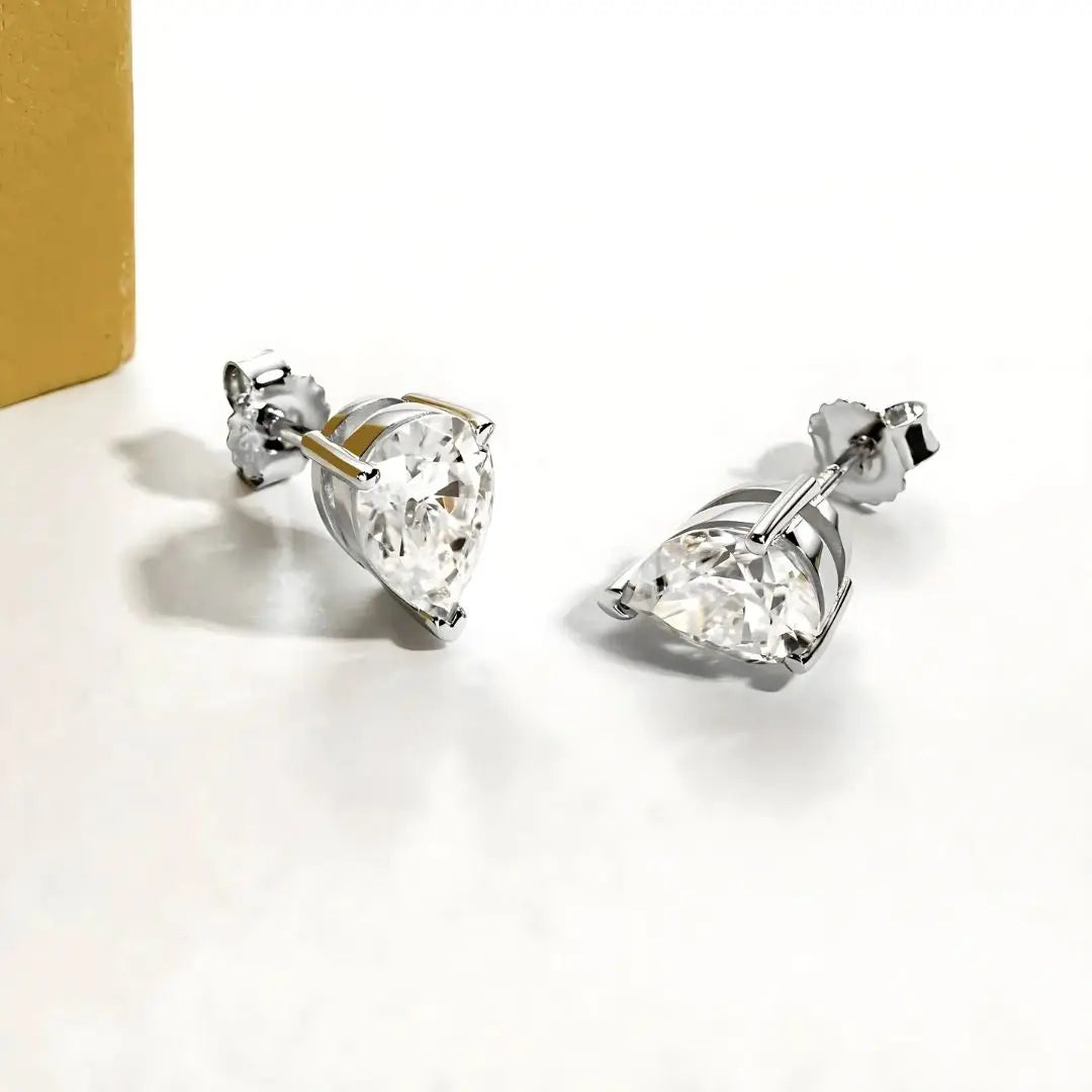 Brinco Encanto Luminoso em Cristal de Moissanite