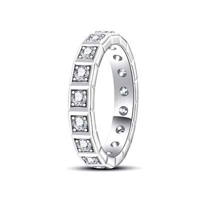 Anel Estrela Perene em Cristal de Moissanite