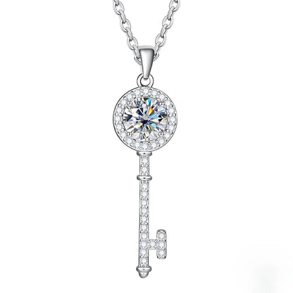 Colar Chave do Encanto em Cristal de Moissanite