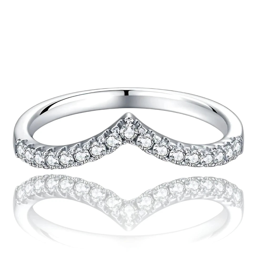 Meia Aliança Toque de Seda com Cristal de Moissanite