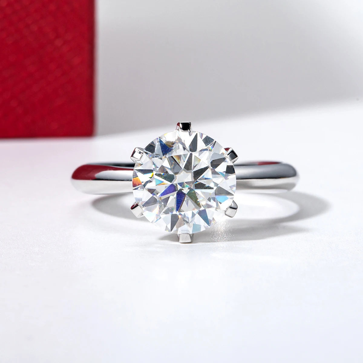 Anel Luz Primordial com Cristal de Moissanite