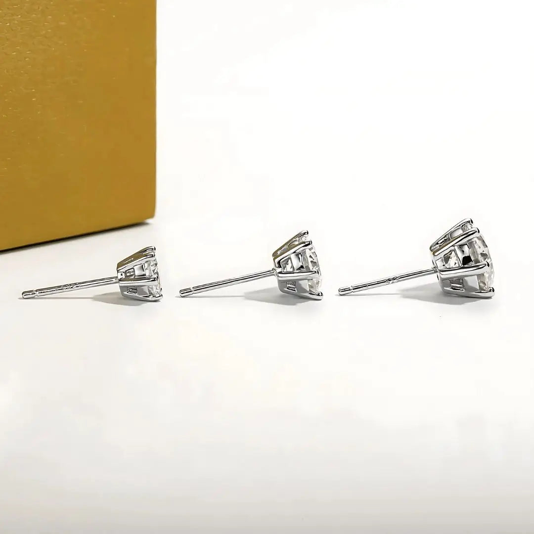 Brinco Andrômeda em Cristal de Moissanite