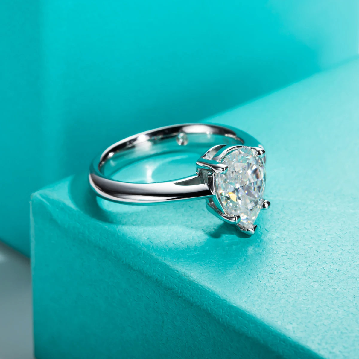 Anel Essência Estelar em Cristal de Moissanite + Meia Aliança 5 Portais da Luz