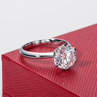 Anel Luz Primordial com Cristal de Moissanite