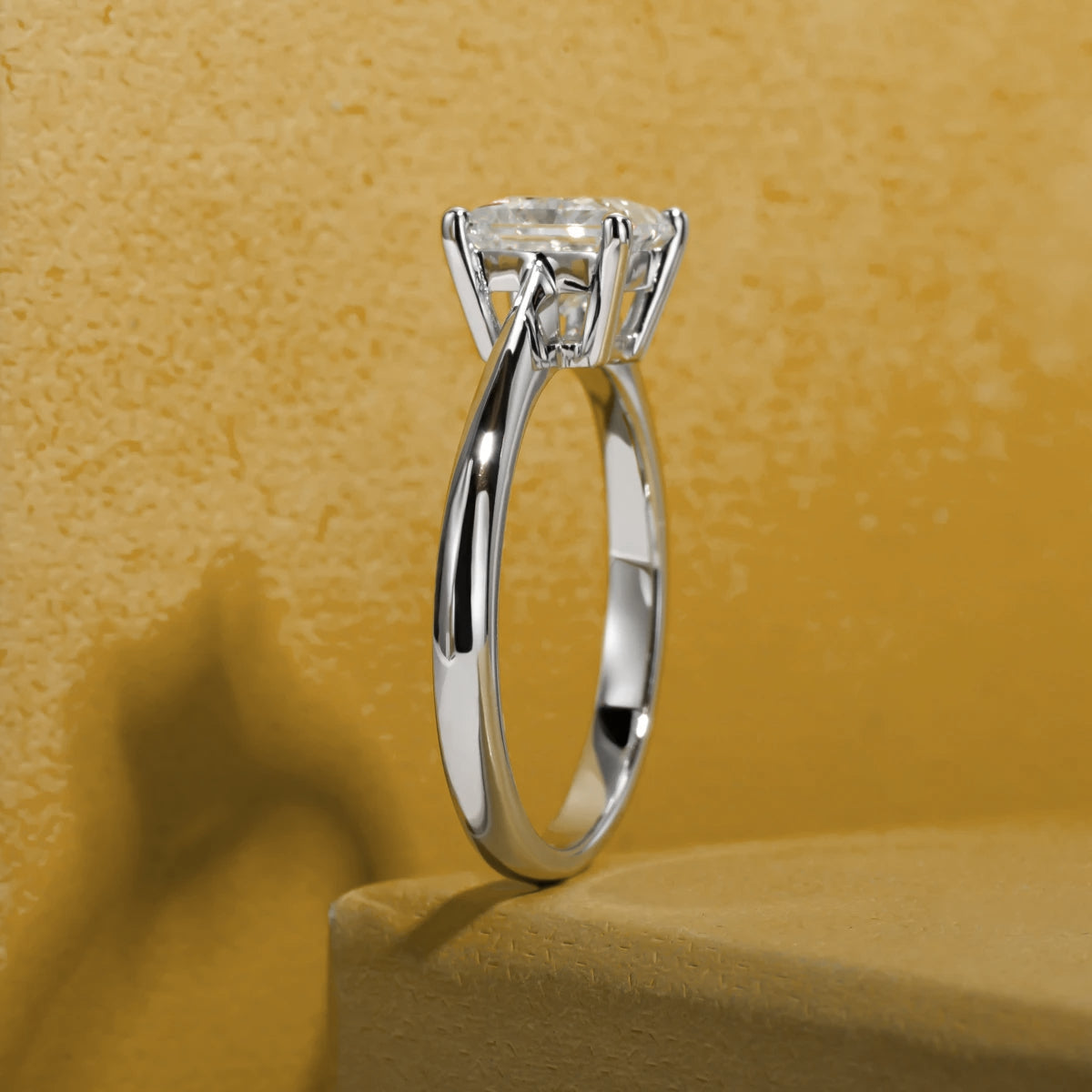Anel Princesa Cintilante com Cristal de Moissanite
