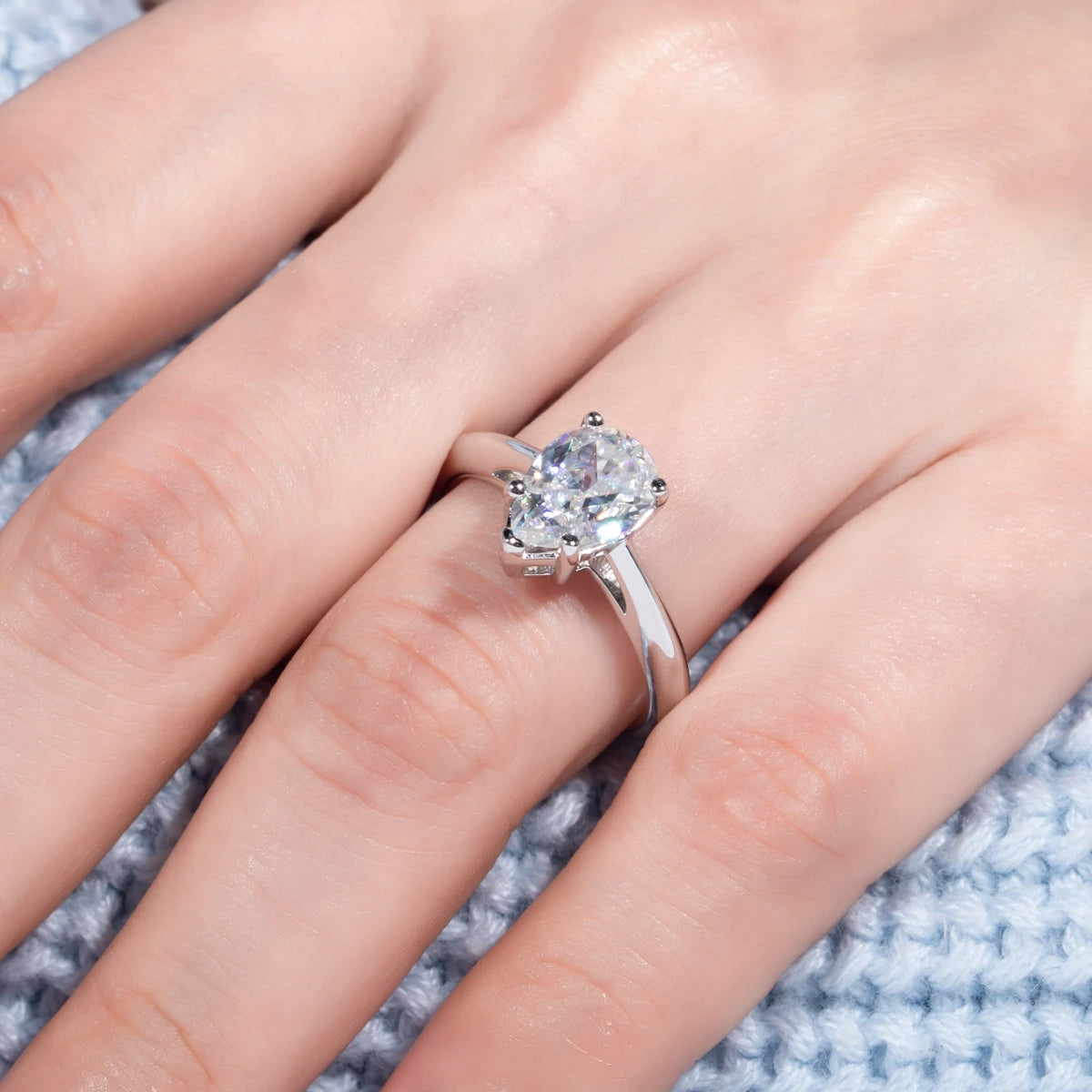 Anel Essência Estelar em Cristal de Moissanite + Meia Aliança 5 Portais da Luz
