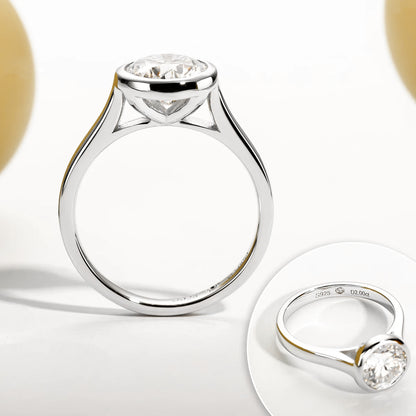 Anel Ponto Mítico com Cristal de Moissanite