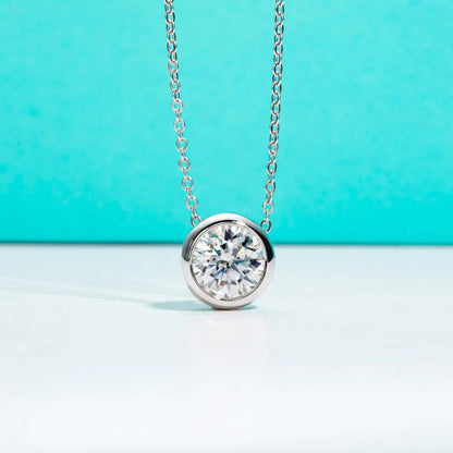 Conjunto Colar e Brinco Centro Celeste em Cristal de Moissanite