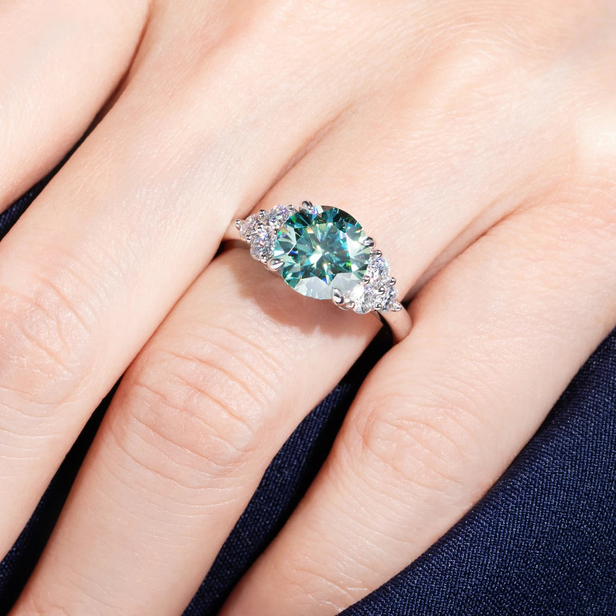 Anel Verde Celeste com Cristal de Moissanite