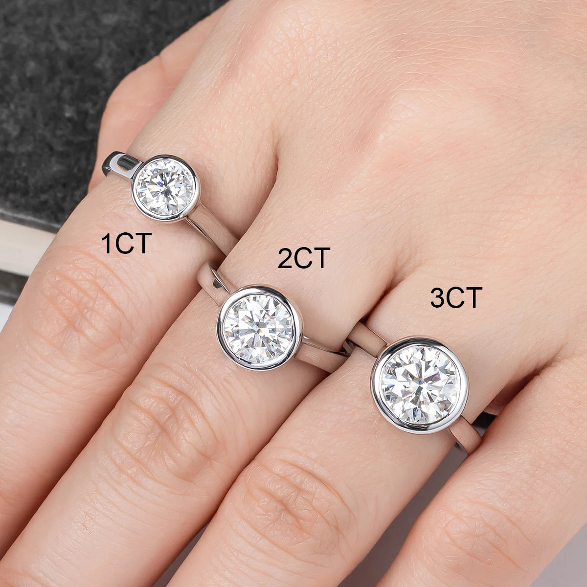 Anel Ponto Mítico com Cristal de Moissanite