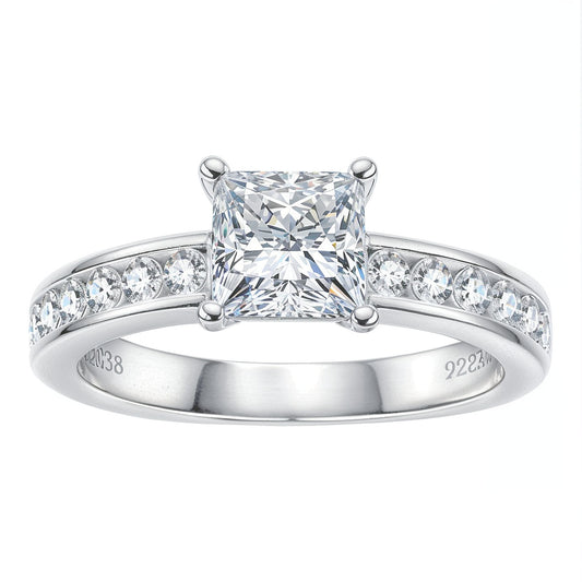 Anel Dama da Luz com Cristal de Moissanite