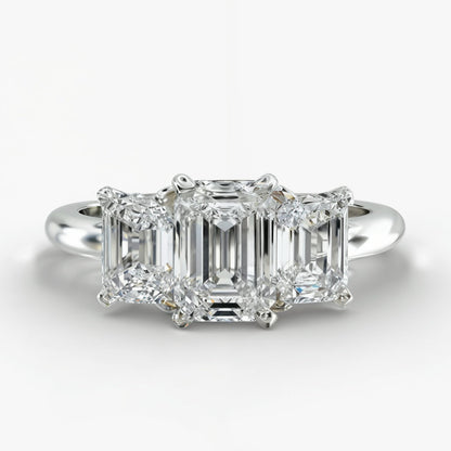 Anel Facetas do Destino com Cristal de Moissanite