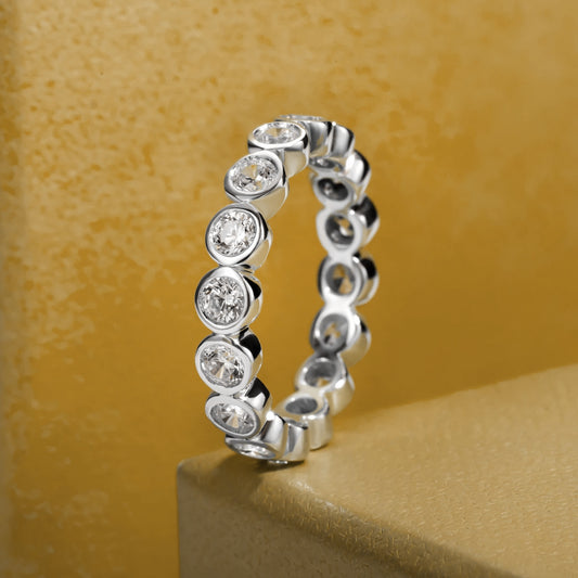 Aliança Espirito Resplandecente com Cristal de Moissanite