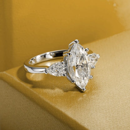 Anel Princípio da Luz com Cristal de Moissanite