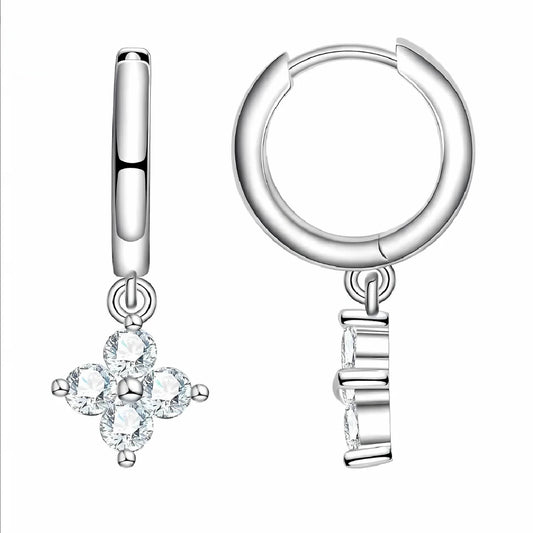 Brinco Brilho do Universo em Cristal de Moissanite